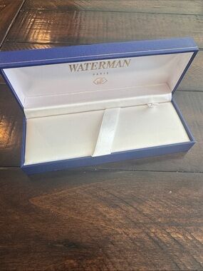 Waterman Paris Blue and White Jewelry/Accessory or Pen Case